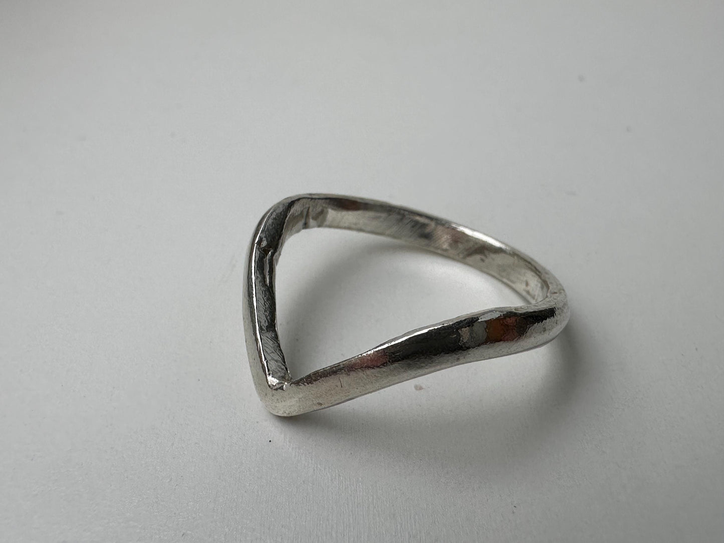 V Ring