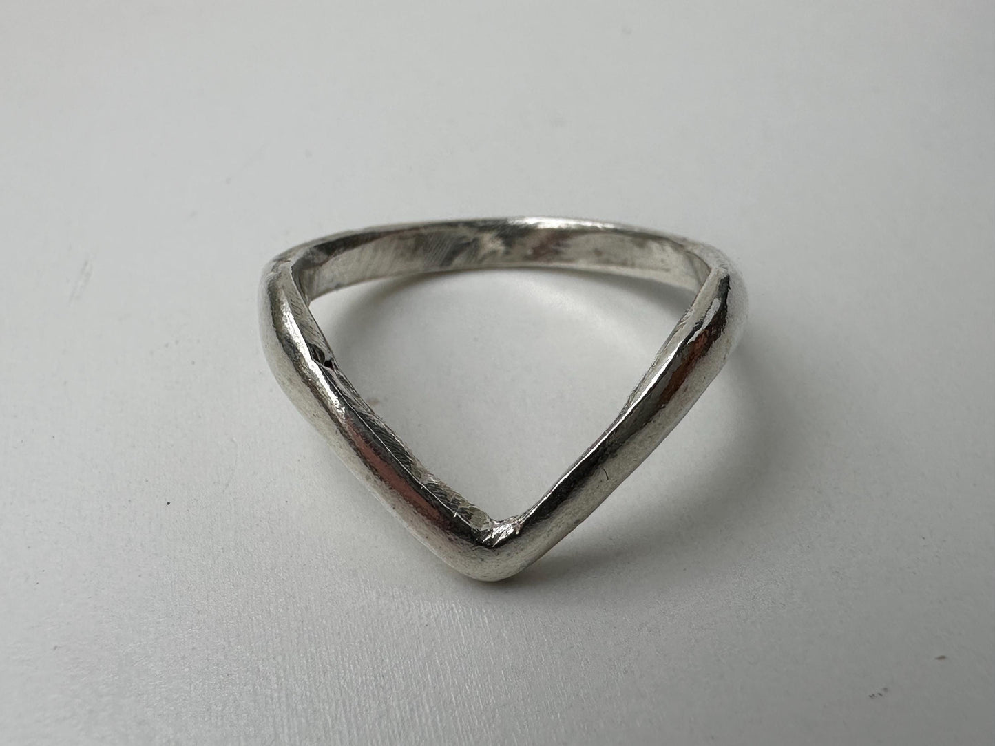 V Ring